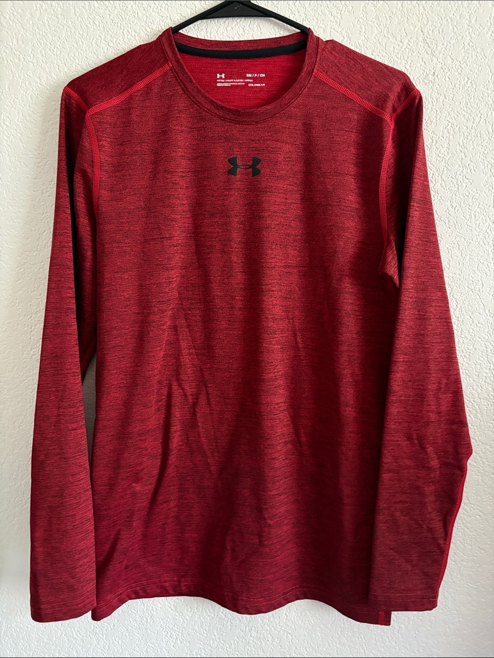 Under Armour Red Marled Long-Sleeve Performance Tee